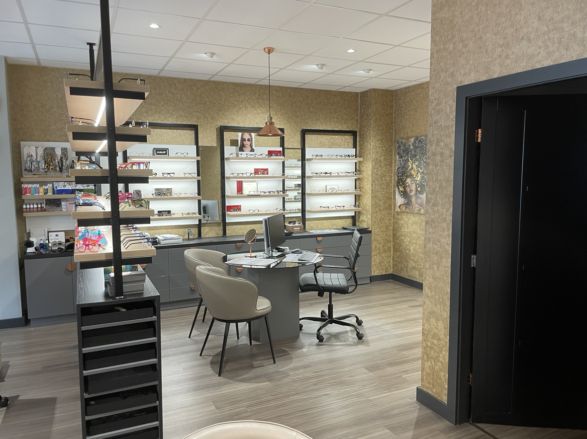 Standish Styling Opticians — Photo 3